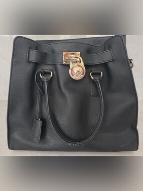 Iconic Michael Kors Large Tote Bag in Black